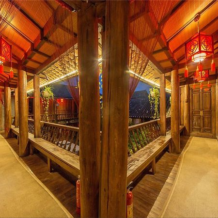 Lijiang Emerald Bay Inn Екстер'єр фото