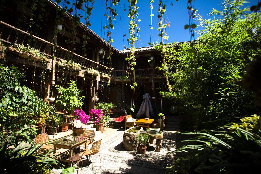 Lijiang Emerald Bay Inn Екстер'єр фото