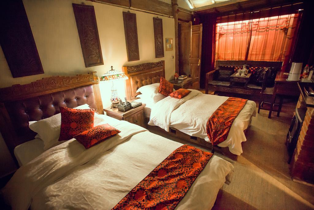Lijiang Emerald Bay Inn Екстер'єр фото