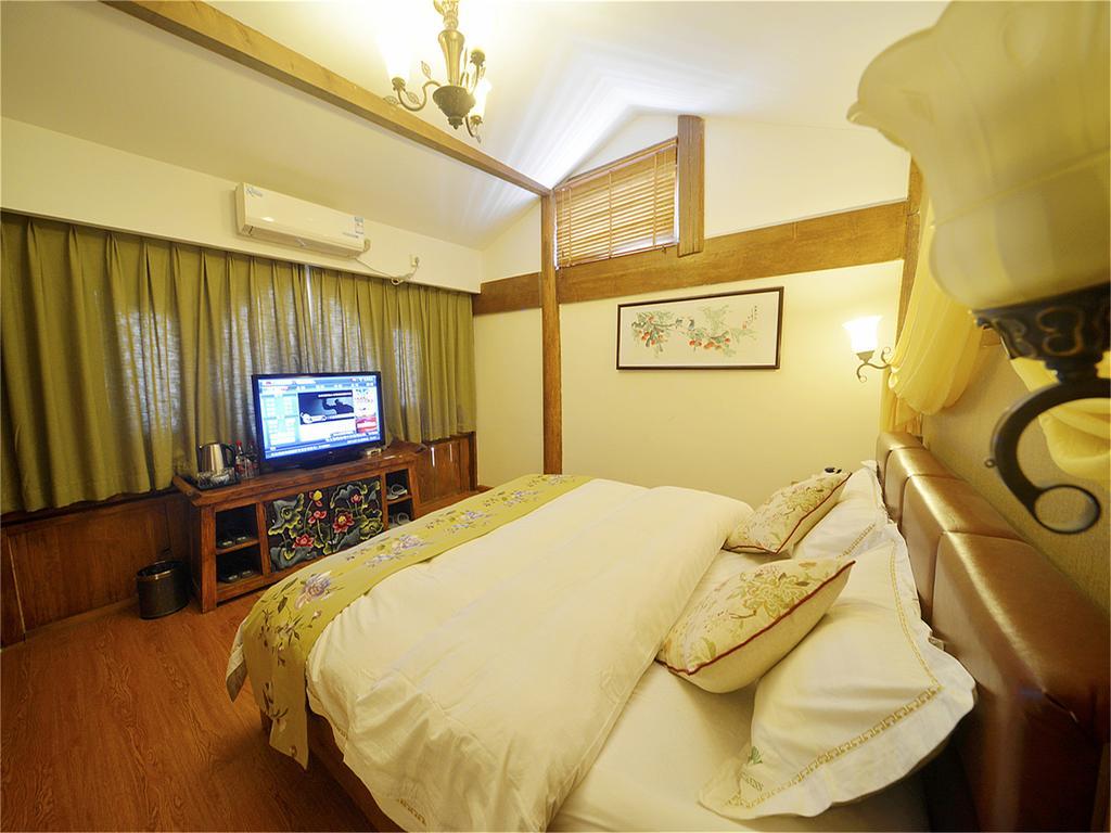 Lijiang Emerald Bay Inn Екстер'єр фото