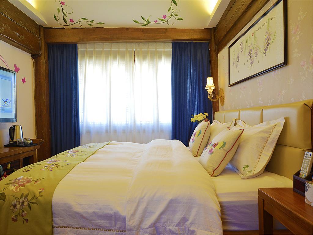 Lijiang Emerald Bay Inn Екстер'єр фото