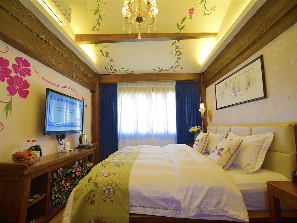 Lijiang Emerald Bay Inn Екстер'єр фото