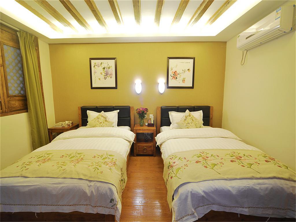Lijiang Emerald Bay Inn Екстер'єр фото